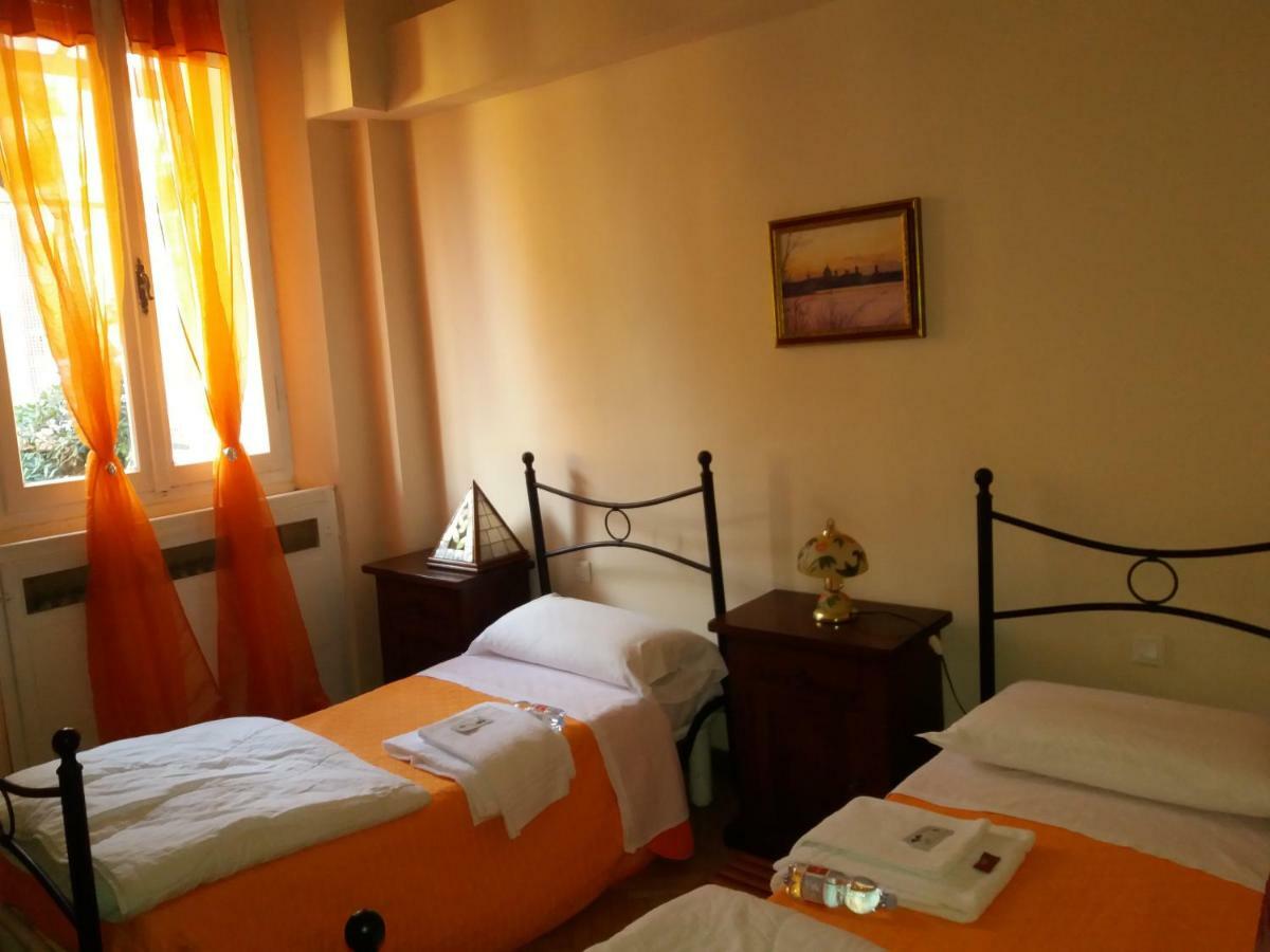 Bed and Breakfast Da Selly à Mantoue Extérieur photo